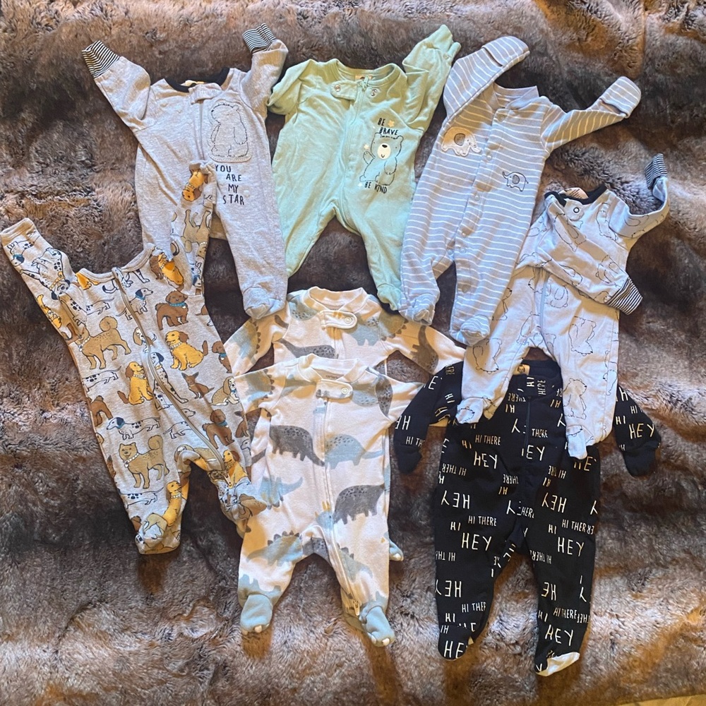 SOLD! Preemie Baby Clothes Bundle footsie pj sleepers lot of 8 Boy/Unisex
